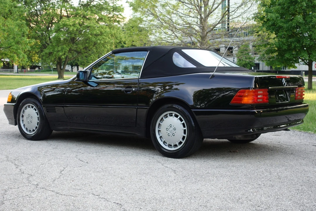 1990 Mercedes-Benz R129 SL-Class - Image 11 of 31