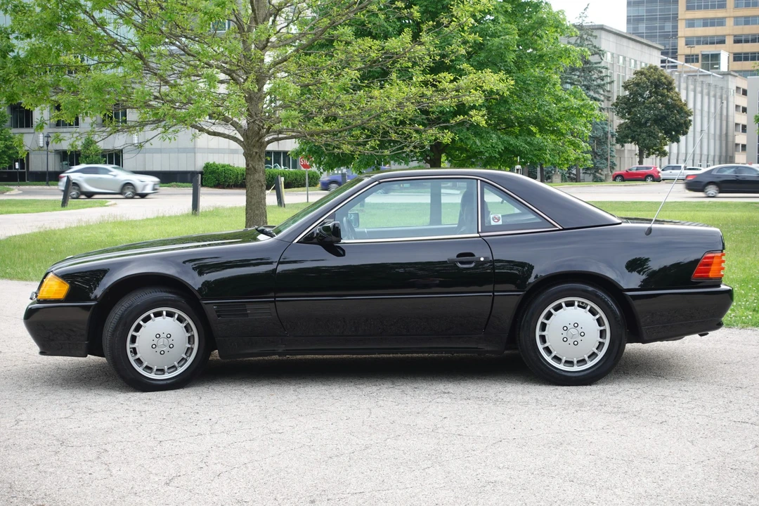 1990 Mercedes-Benz R129 SL-Class - Image 6 of 31
