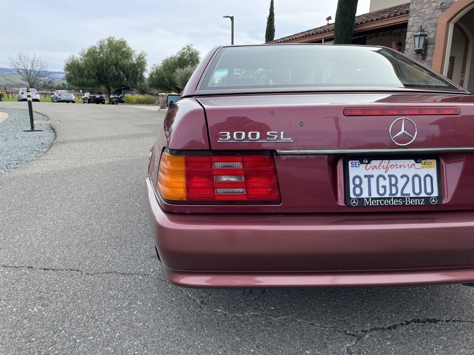 1990 Mercedes-Benz R129 SL-Class - Image 21 of 31