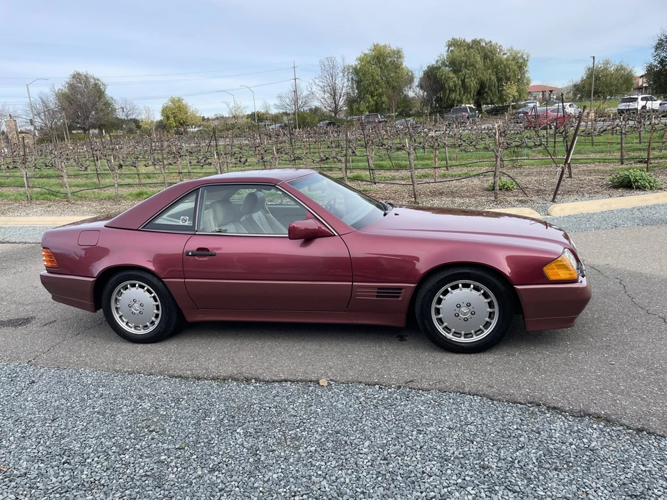 1990 Mercedes-Benz R129 SL-Class - Image 10 of 31