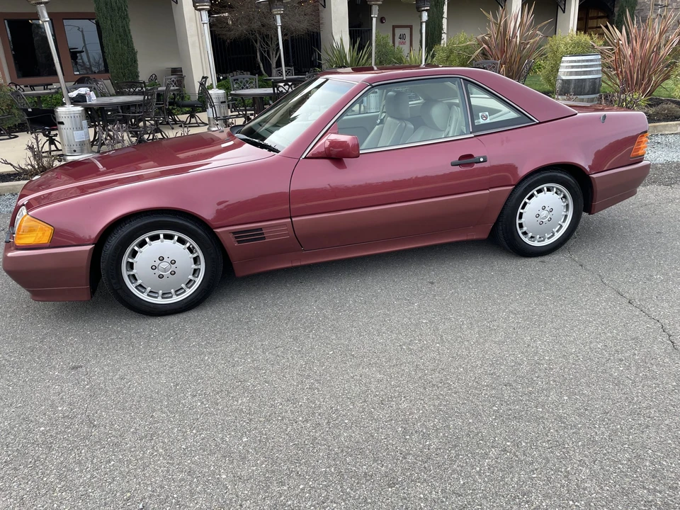 1990 Mercedes-Benz R129 SL-Class - Image 16 of 31