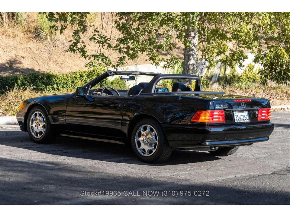 1990 Mercedes-Benz R129 SL-Class - Image 9 of 31