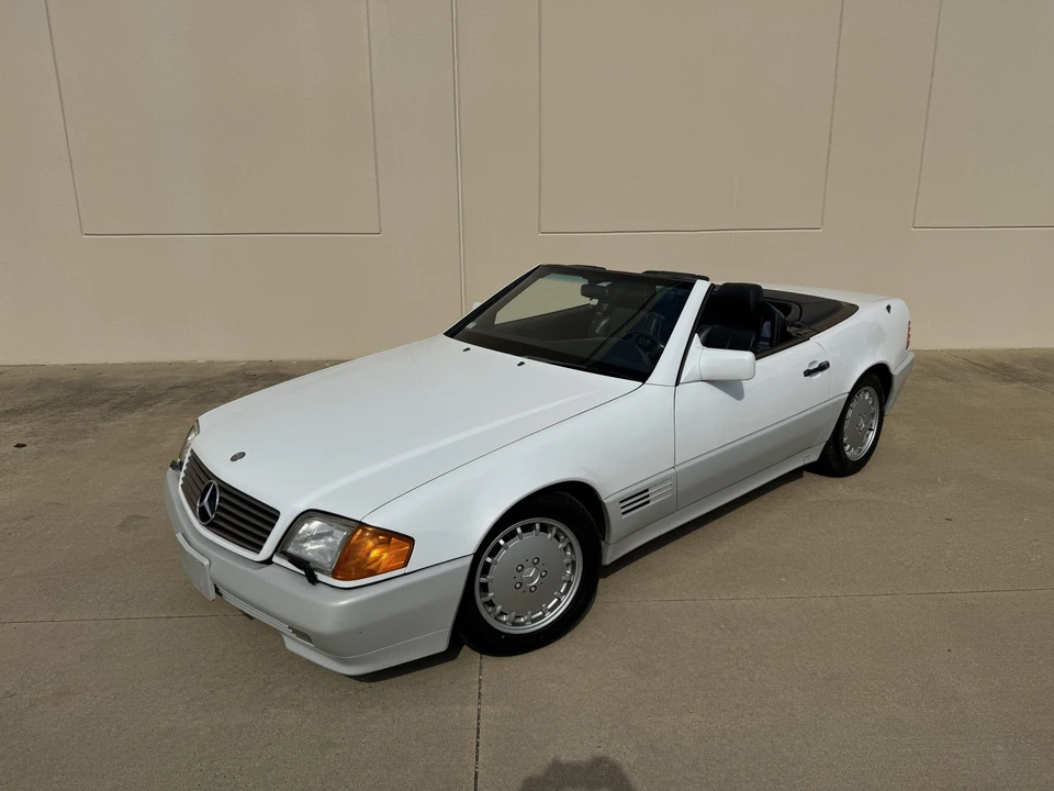1990 Mercedes-Benz R129 SL-Class - Image 13 of 31