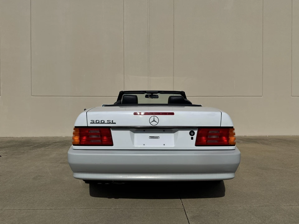 1990 Mercedes-Benz R129 SL-Class - Image 29 of 31