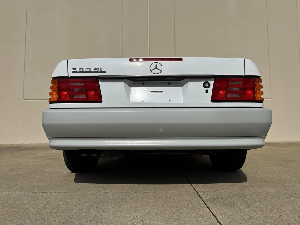 1990 Mercedes-Benz R129 SL-Class - Image 30 of 31