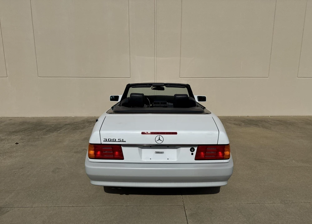 1990 Mercedes-Benz R129 SL-Class - Image 28 of 31
