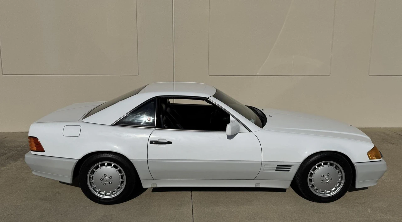 1990 Mercedes-Benz R129 SL-Class - Image 3 of 31