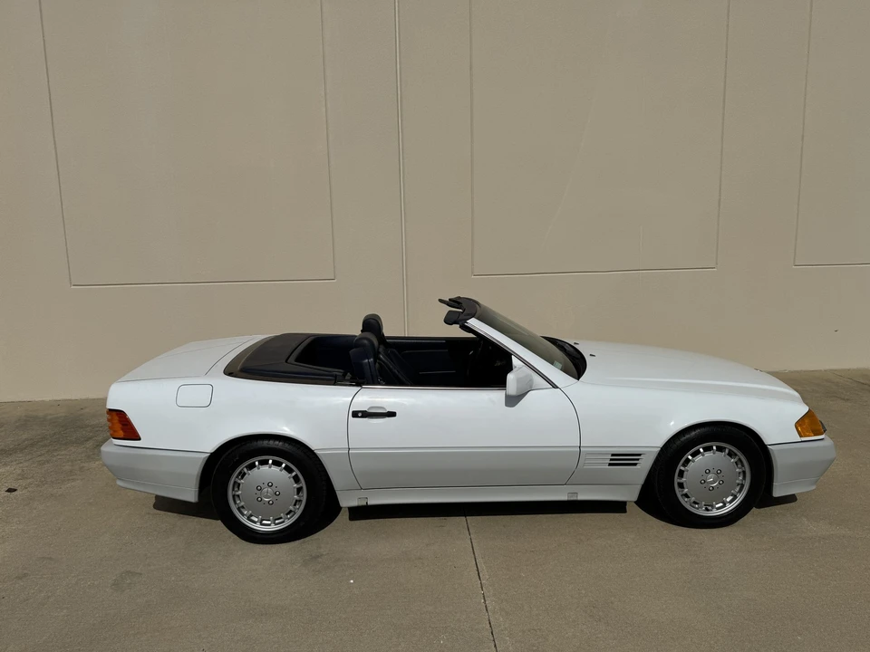 1990 Mercedes-Benz R129 SL-Class - Image 20 of 31