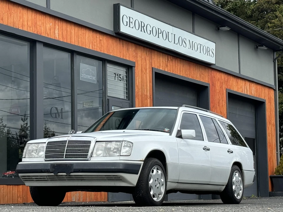 1990 Mercedes-Benz W124 E-Class - Image 5 of 31