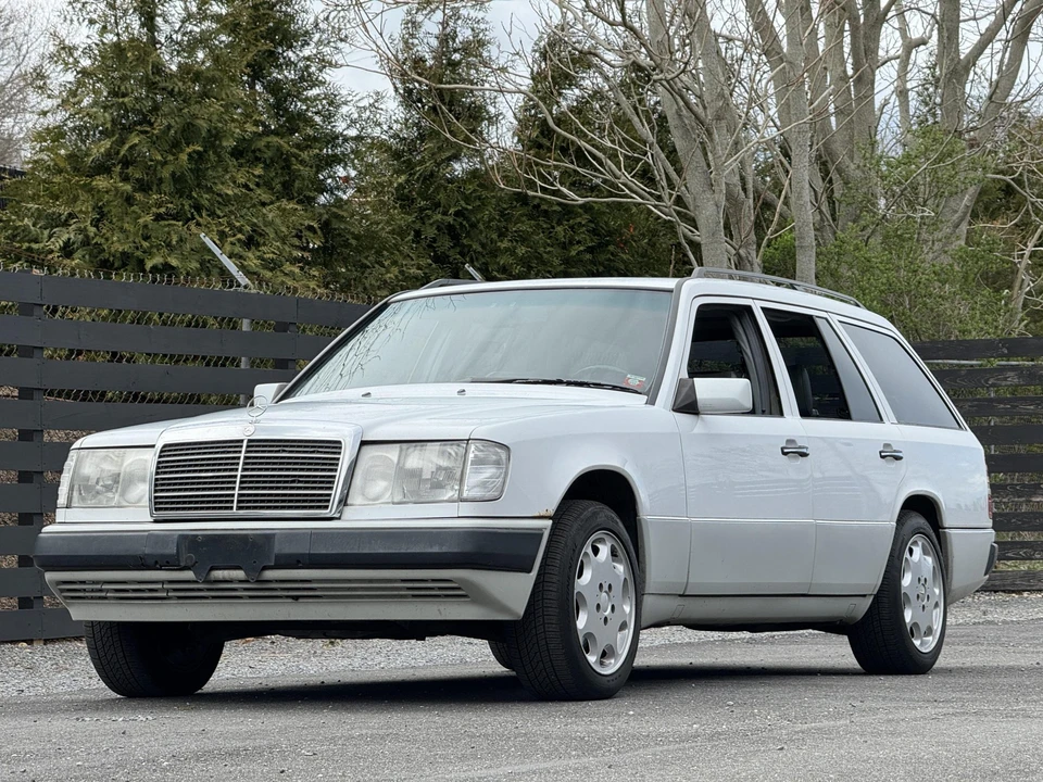 1990 Mercedes-Benz W124 E-Class - Image 7 of 31