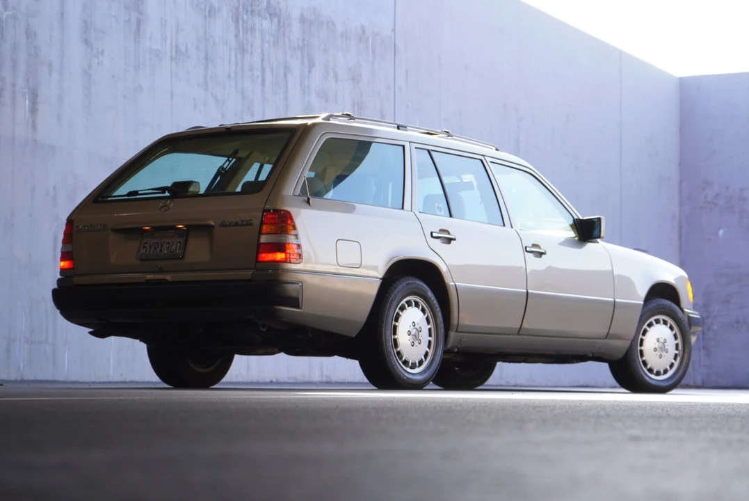 1990 Mercedes-Benz W124 E-Class - Image 22 of 31