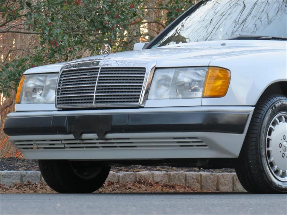 1990 Mercedes-Benz W124 E-Class - Image 20 of 31
