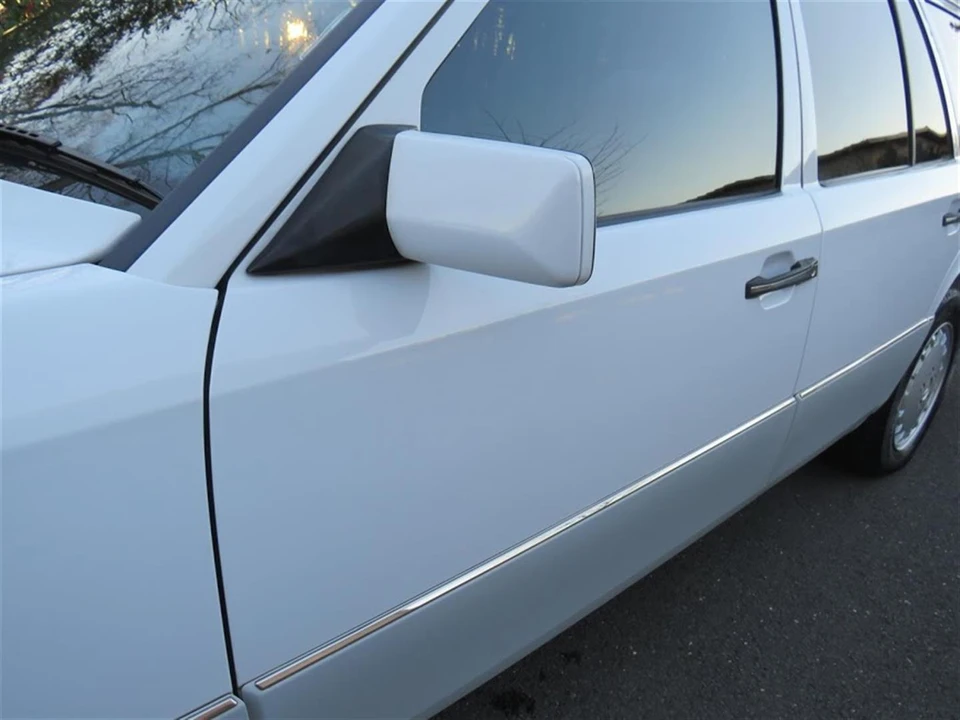 1990 Mercedes-Benz W124 E-Class - Image 29 of 31