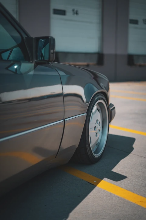 1990 Mercedes-Benz W124 E-Class - Image 26 of 31