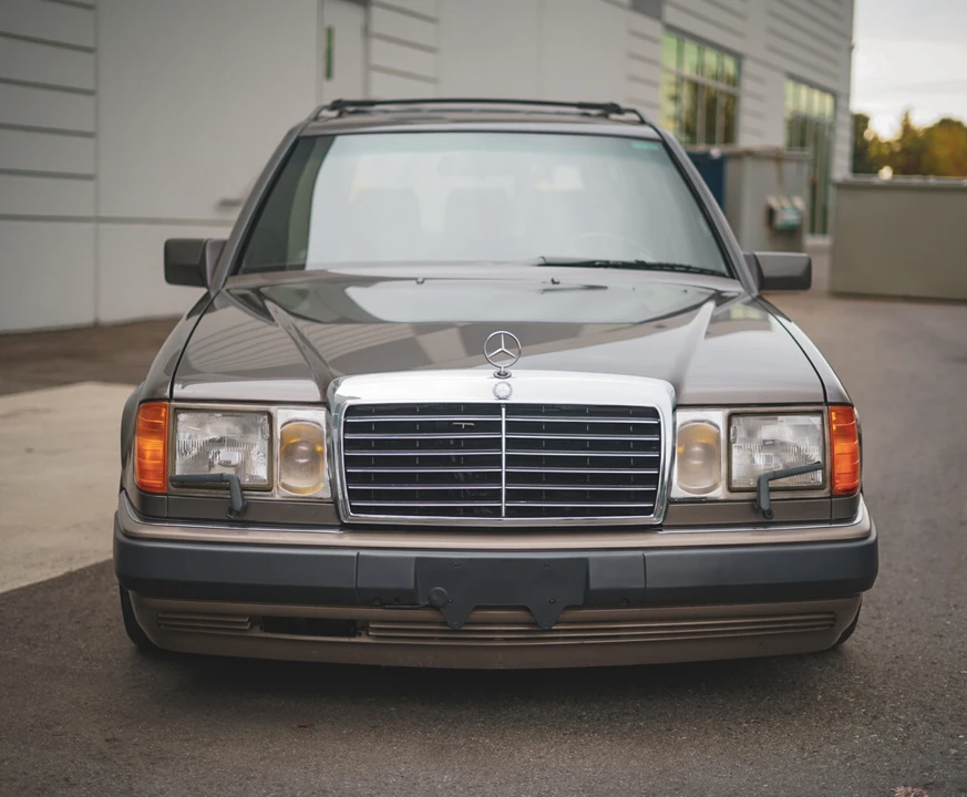 1990 Mercedes-Benz W124 E-Class - Image 3 of 31