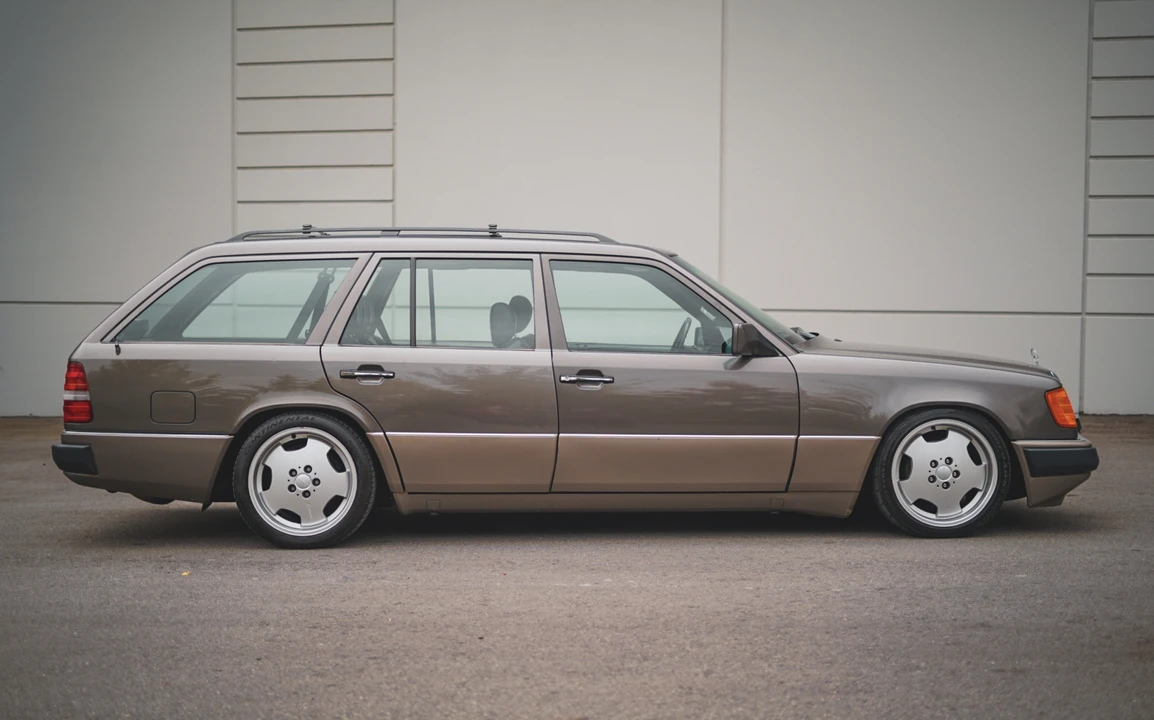1990 Mercedes-Benz W124 E-Class - Image 8 of 31