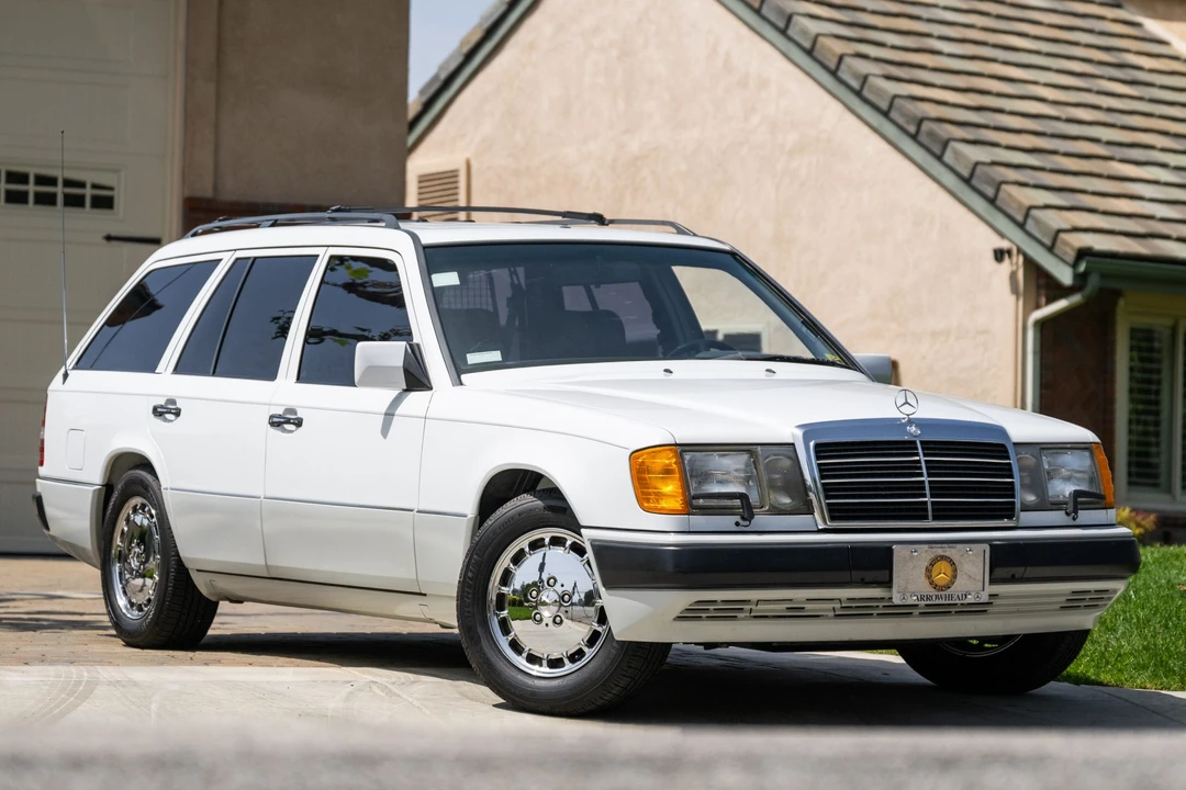 1990 Mercedes-Benz W124 E-Class - Image 3 of 31