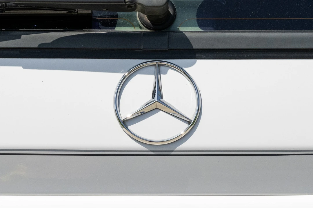 1990 Mercedes-Benz W124 E-Class - Image 26 of 31