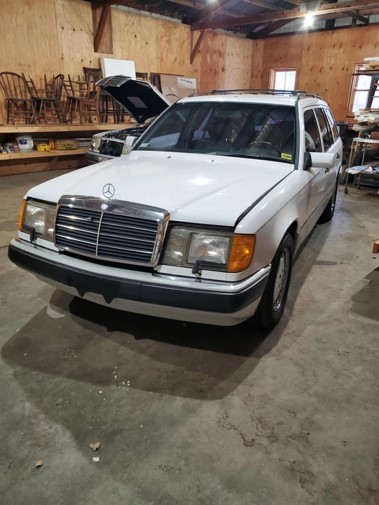 1990 Mercedes-Benz W124 E-Class - Image 30 of 31