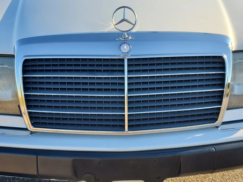 1990 Mercedes-Benz W124 E-Class - Image 15 of 31