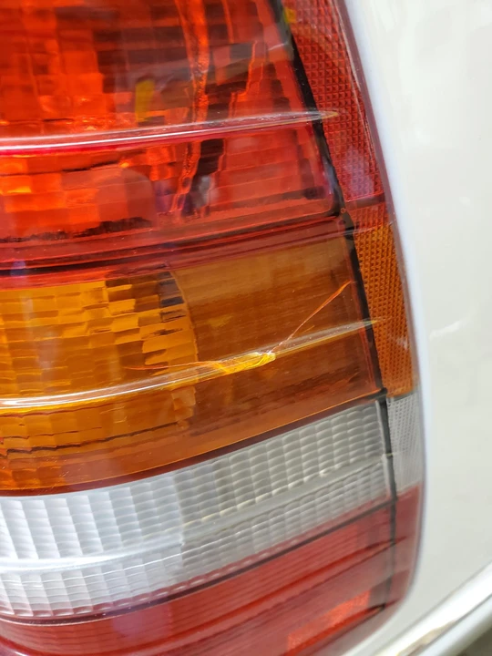 1990 Mercedes-Benz W124 E-Class - Image 25 of 31