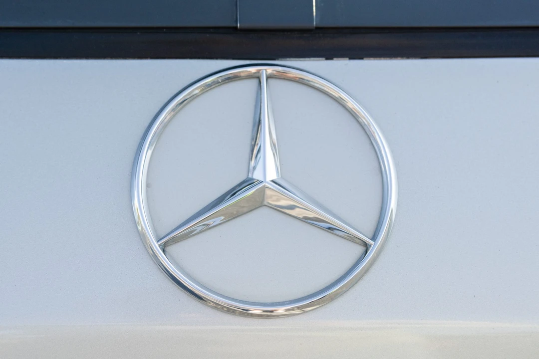 1990 Mercedes-Benz W124 E-Class - Image 23 of 31