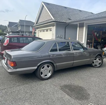 1990 Mercedes-Benz 300SEL
