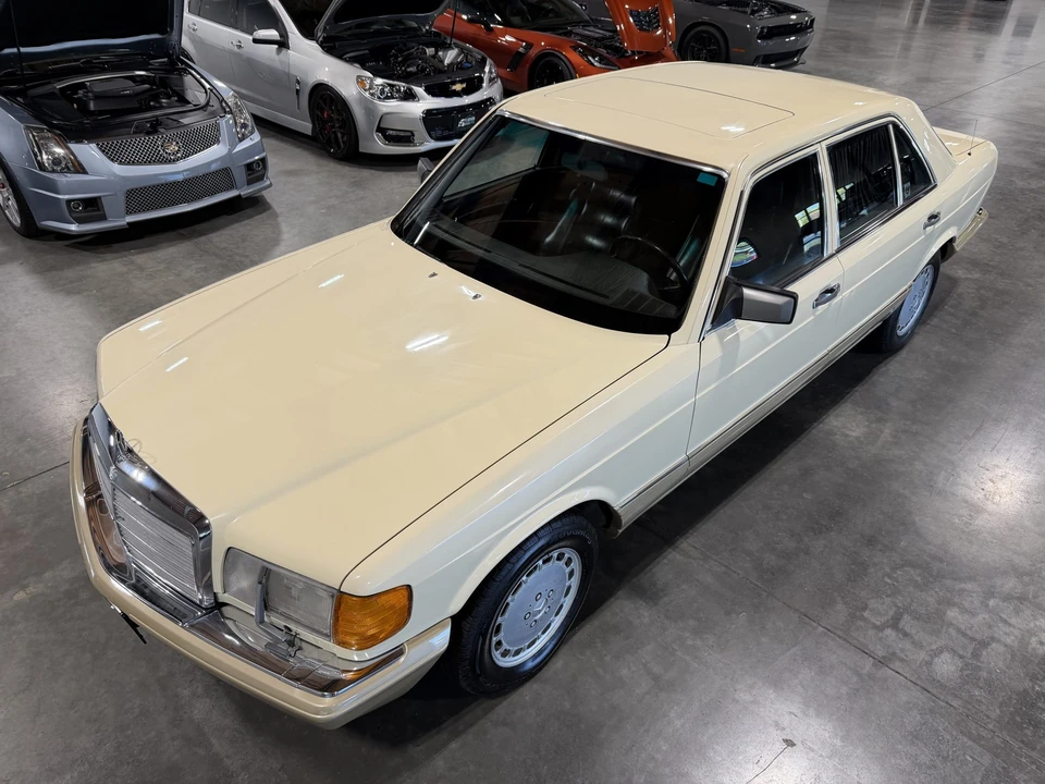 1990 Mercedes-Benz W126 S-Class Sedan - Image 23 of 31