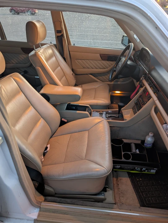 1990 Mercedes-Benz W126 S-Class Sedan - Image 10 of 12