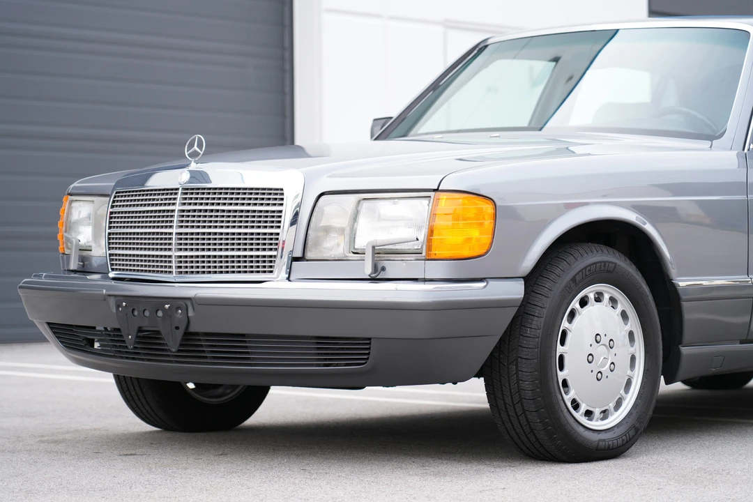 1990 Mercedes-Benz W126 S-Class Sedan - Image 20 of 31