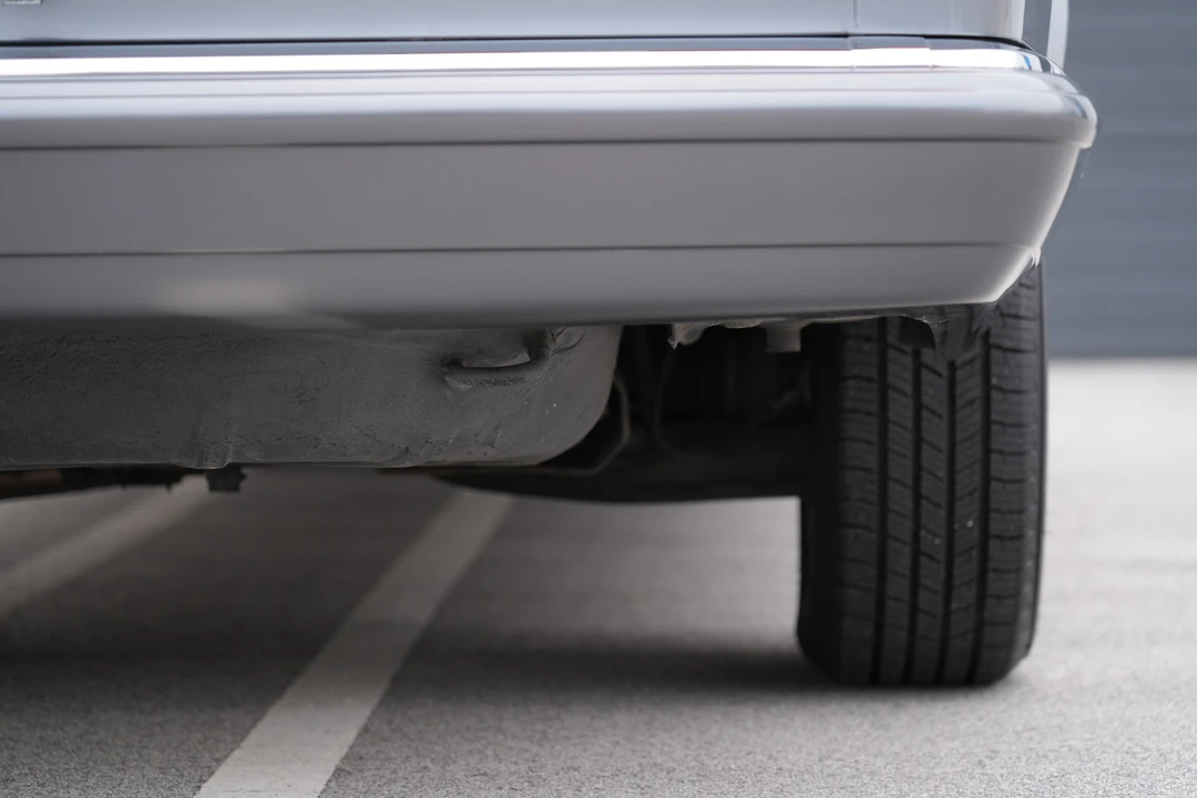 1990 Mercedes-Benz W126 S-Class Sedan - Image 28 of 31