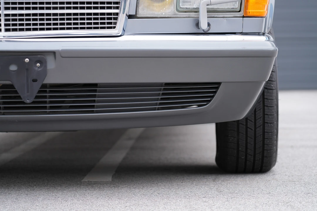1990 Mercedes-Benz W126 S-Class Sedan - Image 23 of 31