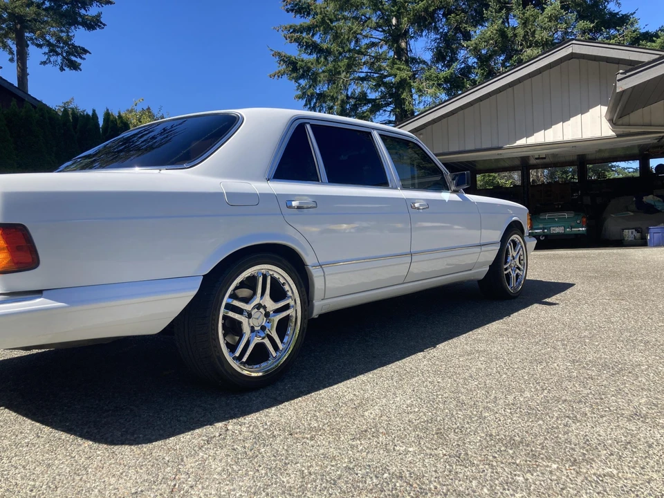 1990 Mercedes-Benz W126 S-Class Sedan - Image 23 of 31