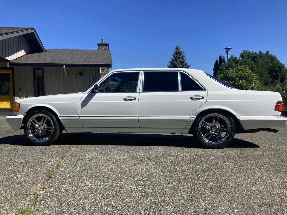 1990 Mercedes-Benz W126 S-Class Sedan - Image 18 of 31
