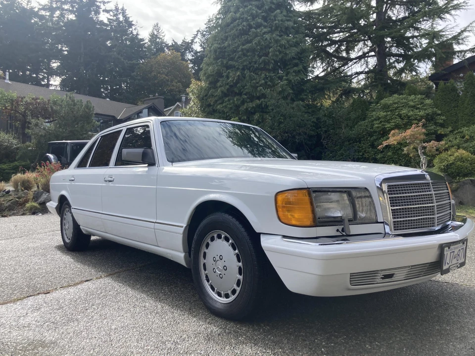 1990 Mercedes-Benz W126 S-Class Sedan - Image 13 of 31