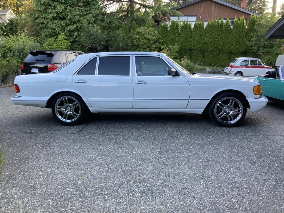 1990 Mercedes-Benz W126 S-Class Sedan - Image 25 of 31