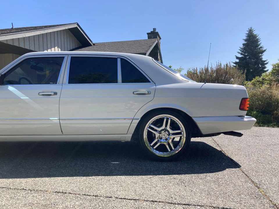1990 Mercedes-Benz W126 S-Class Sedan - Image 31 of 31
