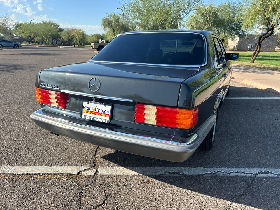 1990 Mercedes-Benz W126 S-Class Sedan - Image 19 of 31