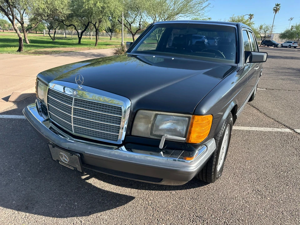 1990 Mercedes-Benz W126 S-Class Sedan - Image 9 of 31