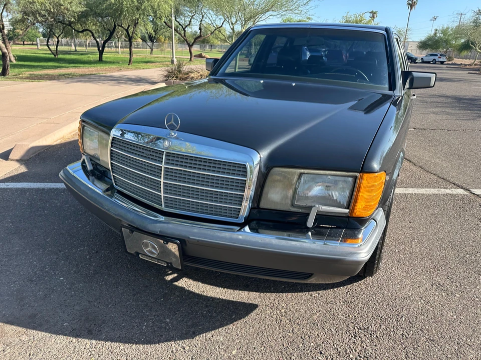 1990 Mercedes-Benz W126 S-Class Sedan - Image 8 of 31
