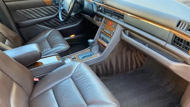 1990 Mercedes-Benz W126 S-Class Sedan - Image 6 of 15