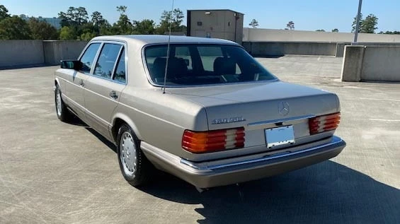 1990 Mercedes-Benz W126 S-Class Sedan - Image 13 of 15