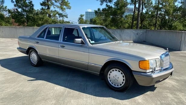 1990 Mercedes-Benz W126 S-Class Sedan - Image 15 of 15