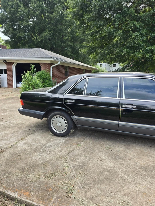 1990 Mercedes-Benz W126 S-Class Sedan - Image 12 of 31