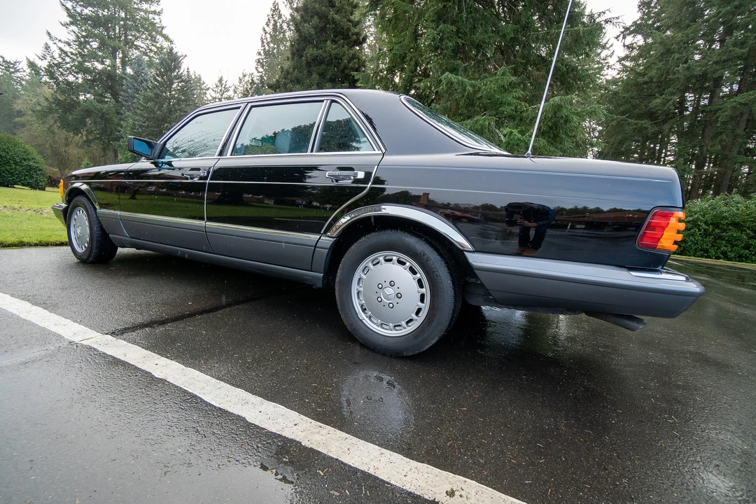1990 Mercedes-Benz W126 S-Class Sedan - Image 17 of 31