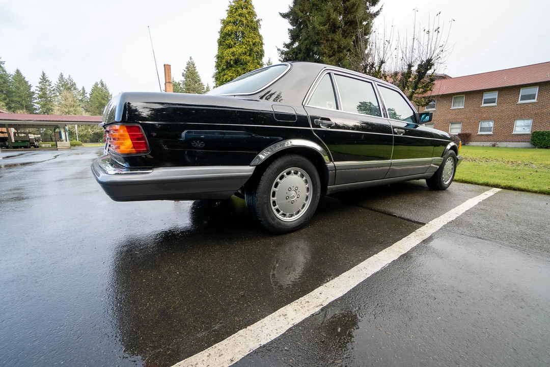 1990 Mercedes-Benz W126 S-Class Sedan - Image 10 of 31