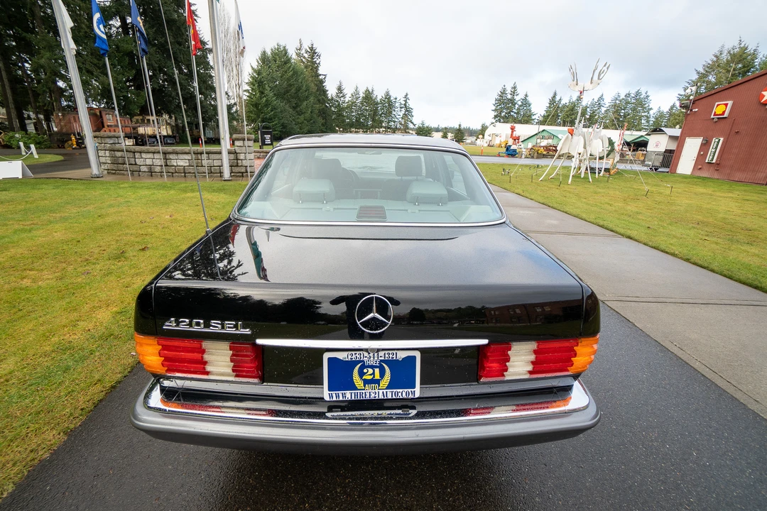 1990 Mercedes-Benz W126 S-Class Sedan - Image 15 of 31