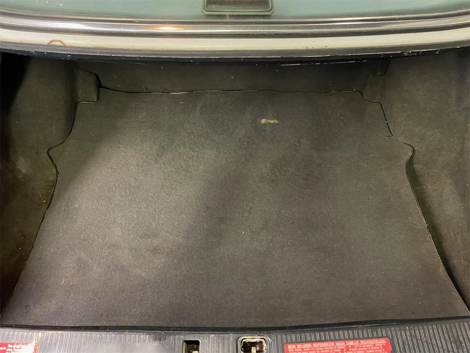 1990 Mercedes-Benz W126 S-Class Sedan - Image 21 of 31