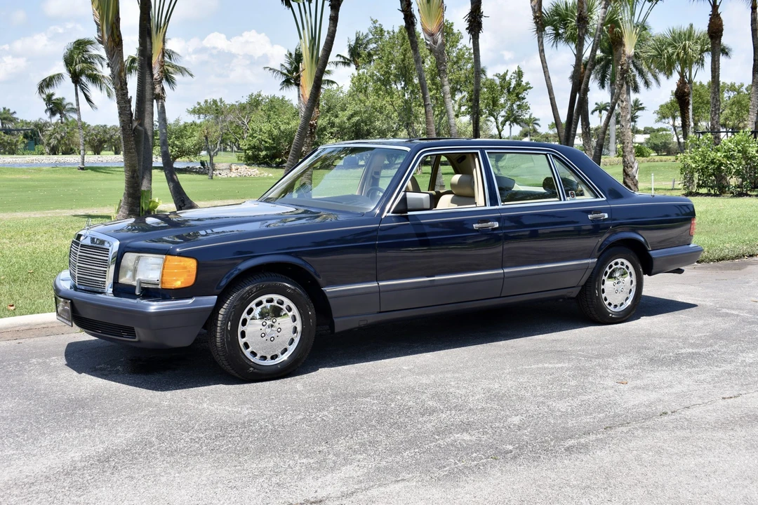 1990 Mercedes-Benz W126 S-Class Sedan - Image 7 of 31