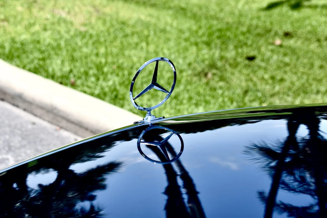 1990 Mercedes-Benz W126 S-Class Sedan - Image 24 of 31